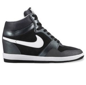 👟Nike Force Sky High Women's Sneakers👟